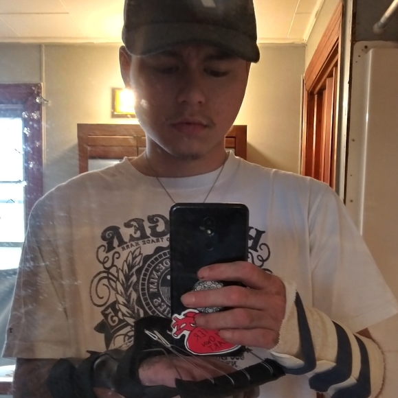 Shoes - Picture 2 of 3